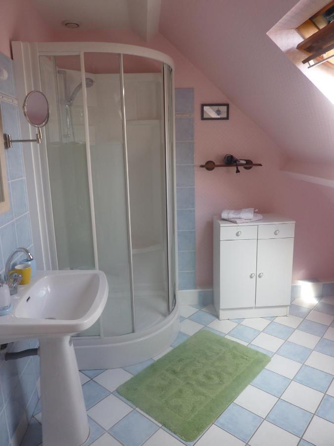 Chambre D'Hote Roz-Landrieux Szoba fotó