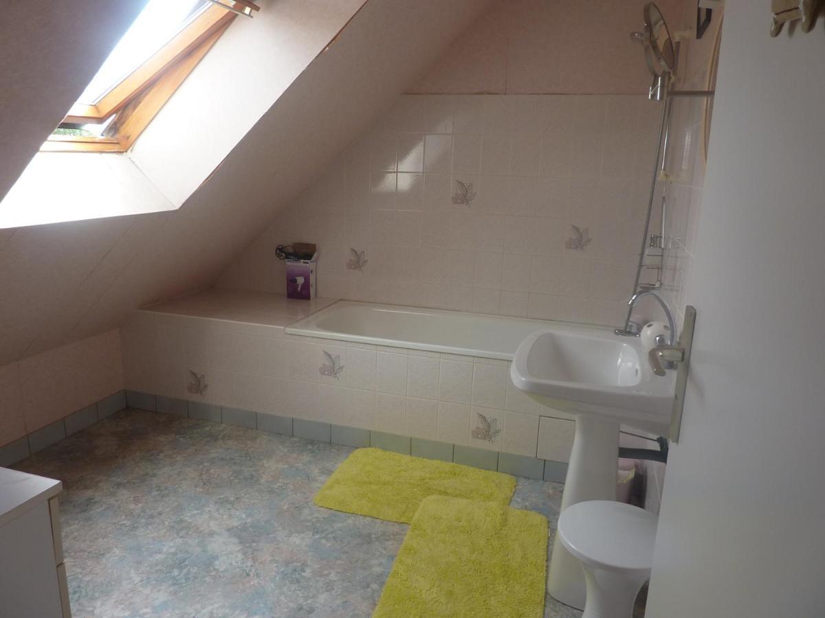 Chambre D'Hote Roz-Landrieux Szoba fotó